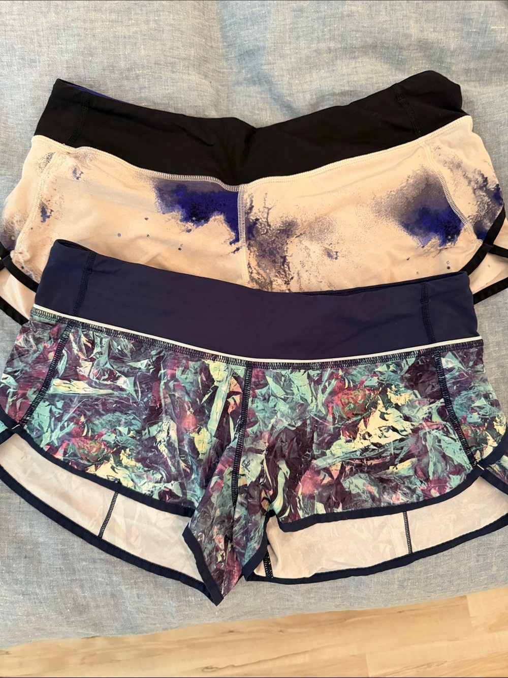 Women's Lululemon Speed Shorts Bundle - Navy pattern & Milky Way print
